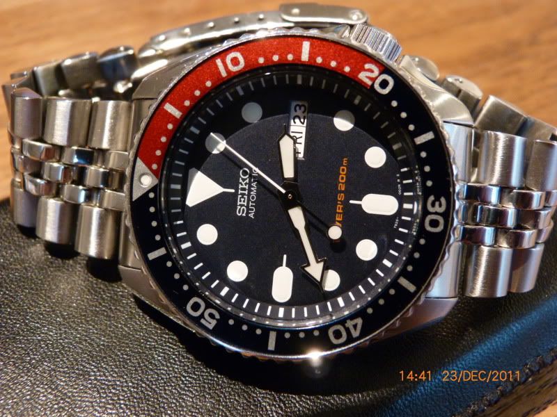 seiko skx007 vs casio mdv106
